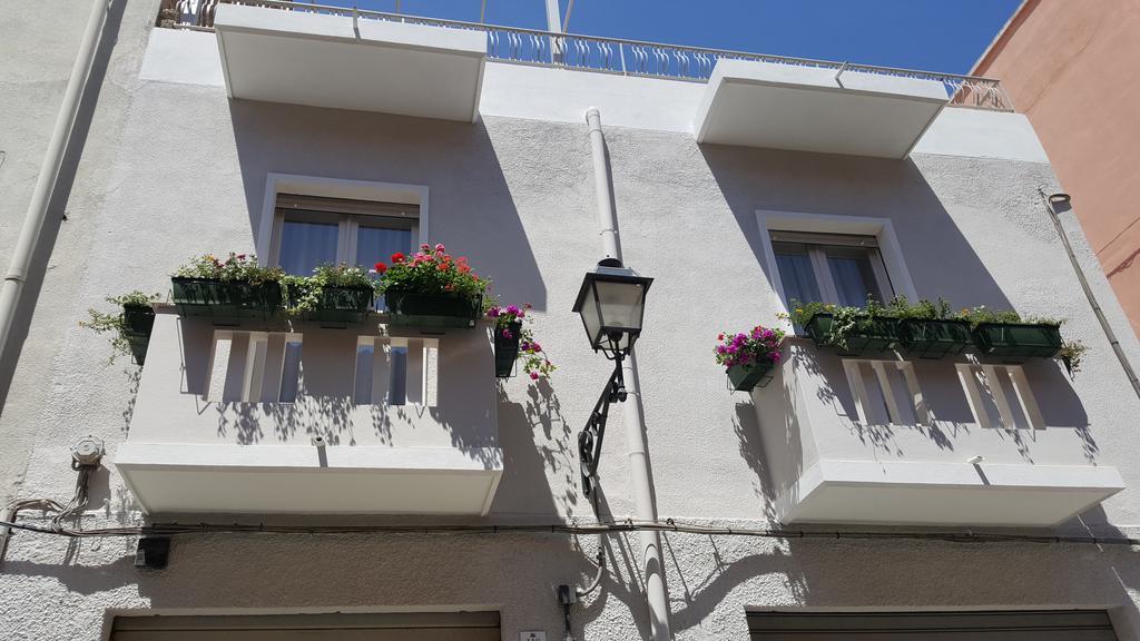 Al Sale Bed & Breakfast Cagliari Exterior photo